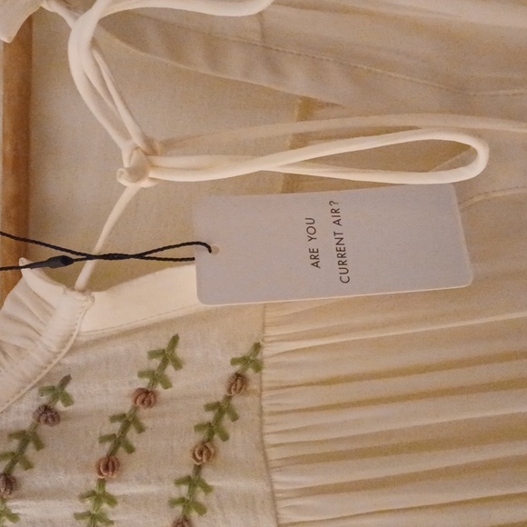 Current Air Cream Colored Summer Dress NWT - Picture 3 of 6